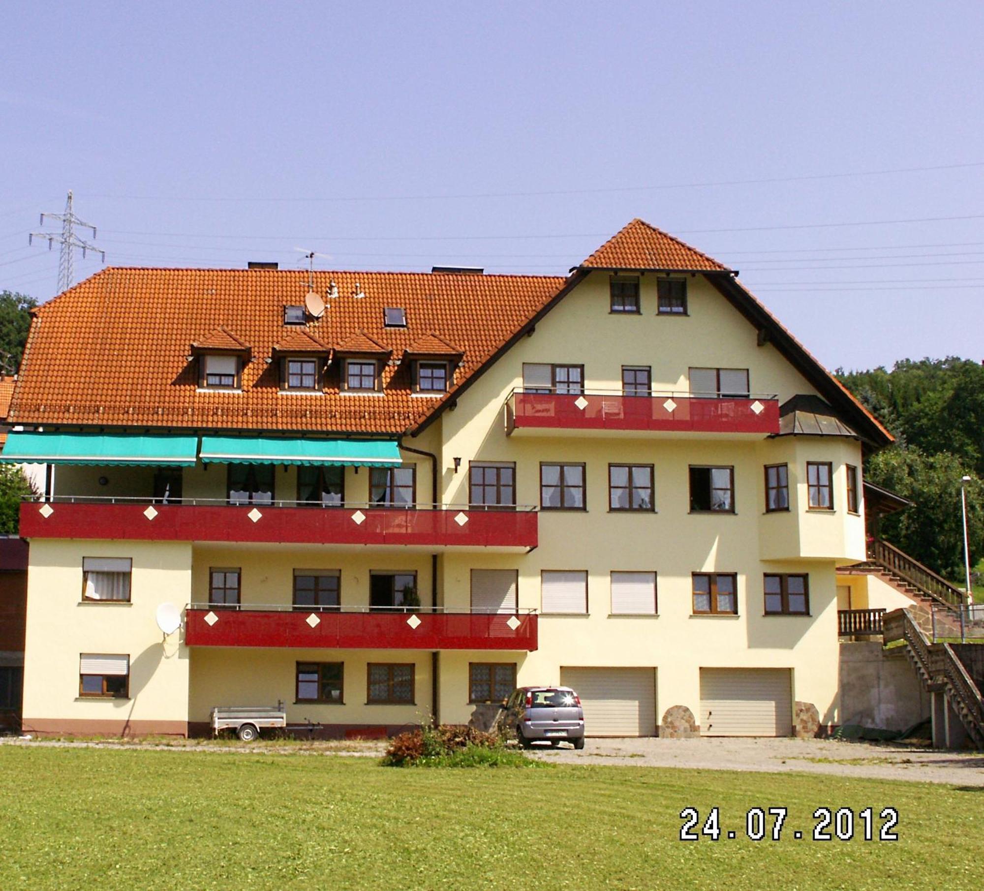 Landgasthof Zum Hirschen Hafenlohr Exterior foto